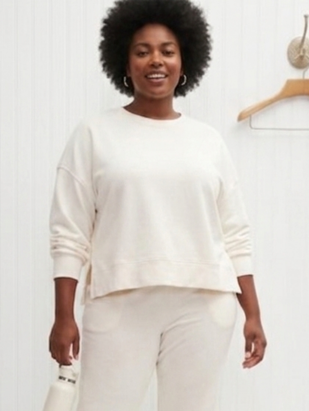Old Navy Live In French Terry Cream Crewneck Soft Sweatshirt With Side Slits 2X